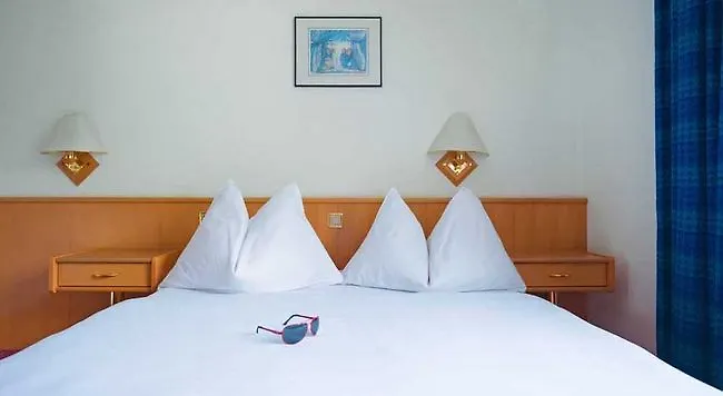 Soleil - The Dom Collection Hostel Saas-Fee